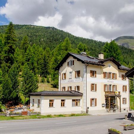 Hotel Veduta Cinuos-Chel Exteriér fotografie