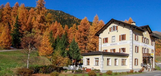Hotel Veduta Cinuos-Chel Pokoj fotografie